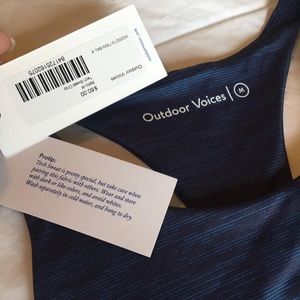 NWT Outdoor Voices Tech Sweat Crop - Baltic